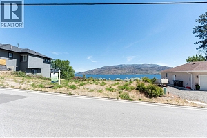 6473 Renfrew Road - Photo 11