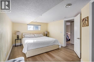 751 Saucier Avenue - Photo 15