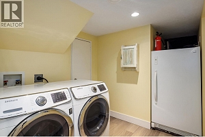 751 Saucier Avenue - Photo 18