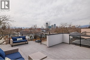 868 Wilson Avenue - Photo 19