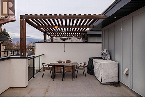 868 Wilson Avenue - Photo 22