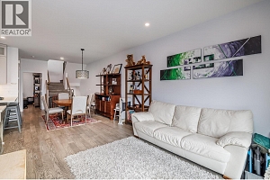 868 Wilson Avenue - Photo 5