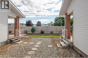 1885 Parkview Crescent Unit# 113 - Photo 14