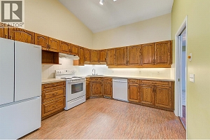 1885 Parkview Crescent Unit# 113 - Photo 19