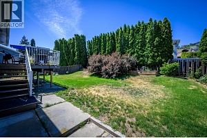 531 BAYWOOD Crescent - Photo 16