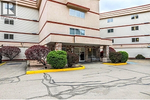 3808 35 Avenue Unit# 302 - Photo 2