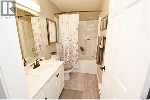 3808 35 Avenue Unit# 302 - Photo 37