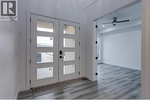 474 Snowsell Street N - Photo 10