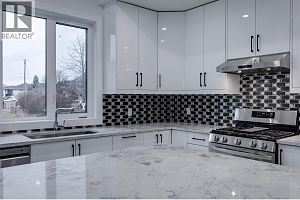 474 Snowsell Street N - Photo 3