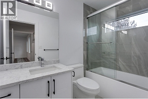 474 Snowsell Street N - Photo 43