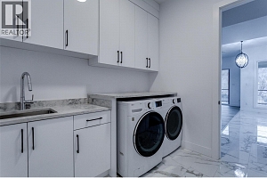 474 Snowsell Street N - Photo 53