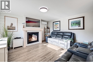 725 Stanley Avenue - Photo 14