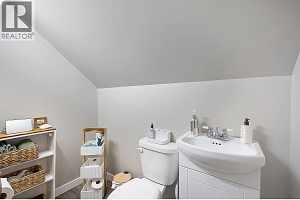 725 Stanley Avenue - Photo 25