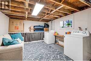 725 Stanley Avenue - Photo 34