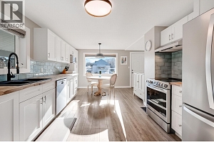 725 Stanley Avenue - Photo 9