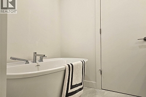 3340 Lakeshore Drive Unit# 514 - Photo 19