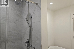 3340 Lakeshore Drive Unit# 514 - Photo 21