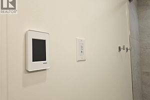 3340 Lakeshore Drive Unit# 514 - Photo 29