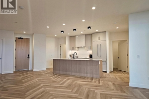 3340 Lakeshore Drive Unit# 514 - Photo 6