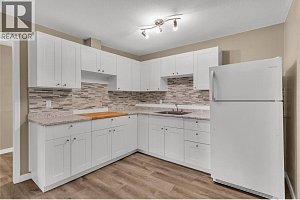 885 Walrod Street - Photo 20