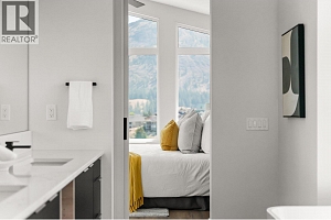 901 Melrose Street - Photo 42