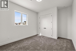 901 Melrose Street - Photo 69