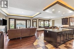 1033 Longacre Place - Photo 11