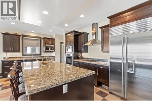 1033 Longacre Place - Photo 18