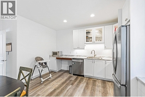 1033 Longacre Place - Photo 54