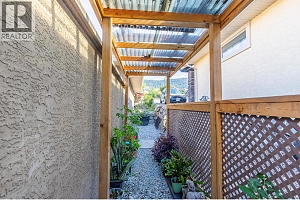 1033 Longacre Place - Photo 70