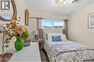 4307 24 Street - Photo 32