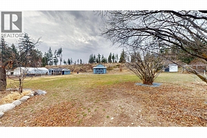 5186 Mackinnon Road - Photo 12