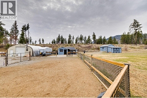 5186 Mackinnon Road - Photo 19