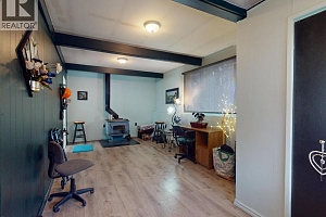 5186 Mackinnon Road - Photo 35