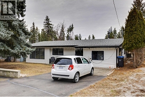 5186 Mackinnon Road - Photo 4