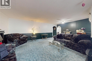 5186 Mackinnon Road - Photo 40