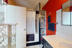 5186 Mackinnon Road - Photo 51