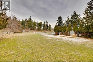 5186 Mackinnon Road - Photo 68