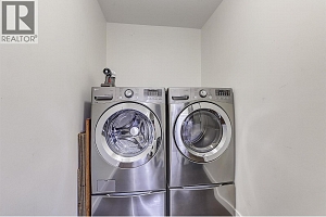 575 Sutherland Avenue Unit# 304 - Photo 31