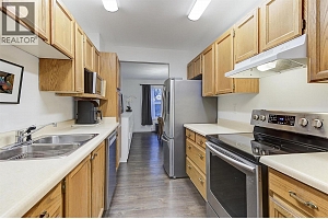 575 Sutherland Avenue Unit# 304 - Photo 6