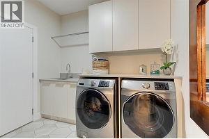 9728 Centrestone Crescent - Photo 35