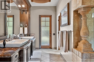 12056 Okanagan Centre Road W - Photo 30