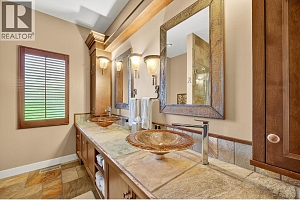 12056 Okanagan Centre Road W - Photo 40