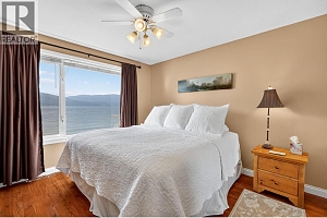 12056 Okanagan Centre Road W - Photo 47