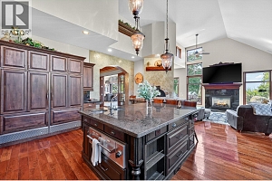 12056 Okanagan Centre Road W - Photo 8