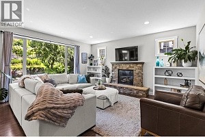 1441 Black Mountain Crescent - Photo 4