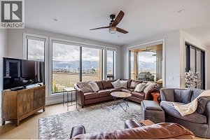 3639 Apple Way Boulevard - Photo 4