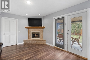 1879 Portland Avenue - Photo 11