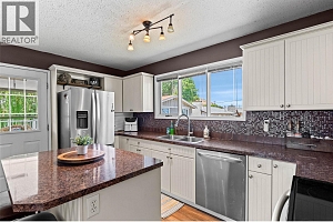 1683 SHERIDAN Drive - Photo 12