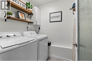 1683 SHERIDAN Drive - Photo 28